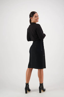 Knee Length Skirt w Front Patch Pockets -Black