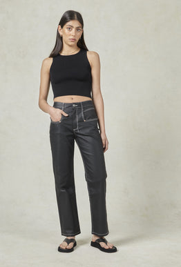 Betzy Jeans-Coated Black